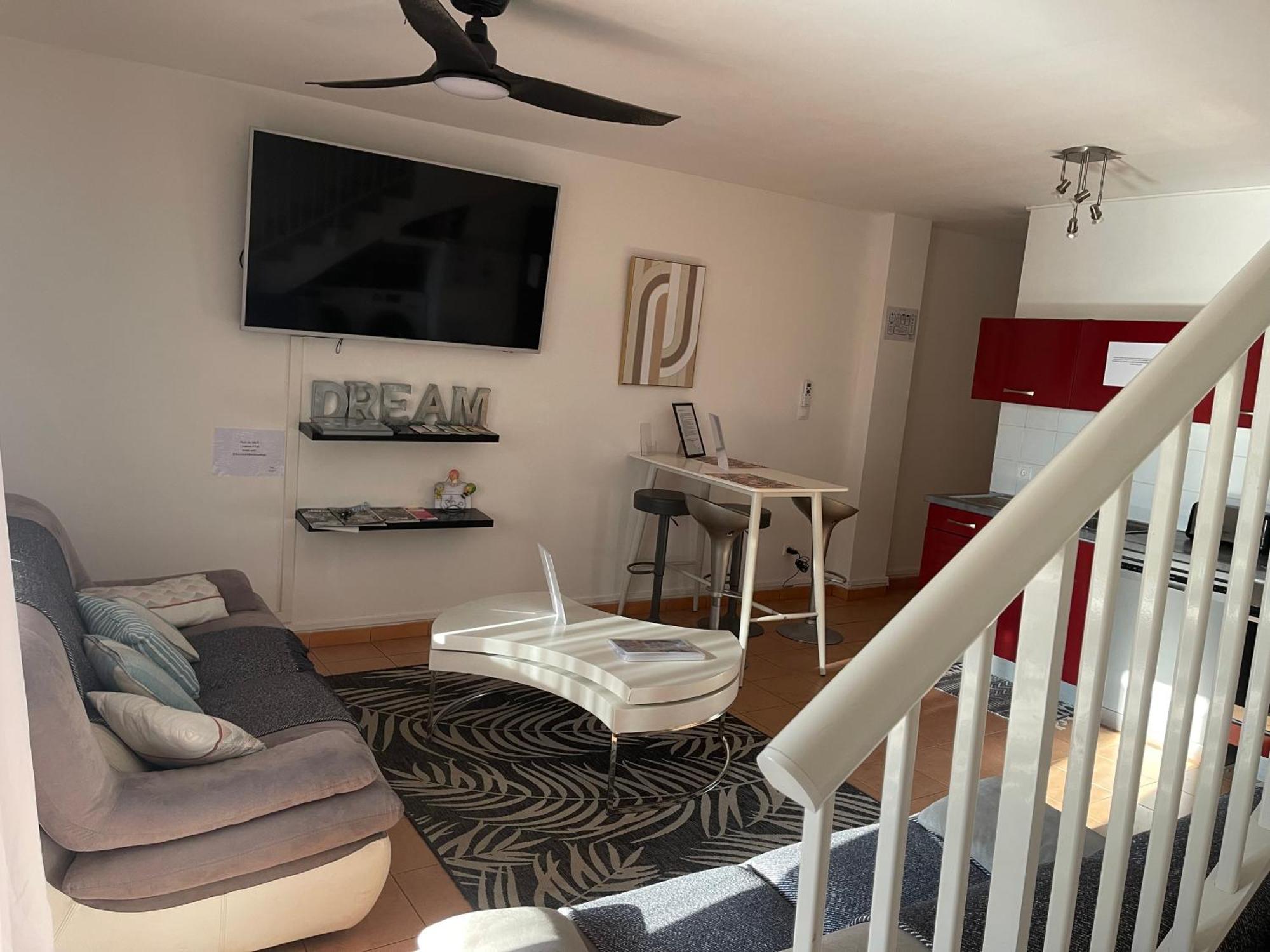 Casa Coliving Avec Chambre Salle De Bain Individuelles Privatives Saint Pierre Exterior foto